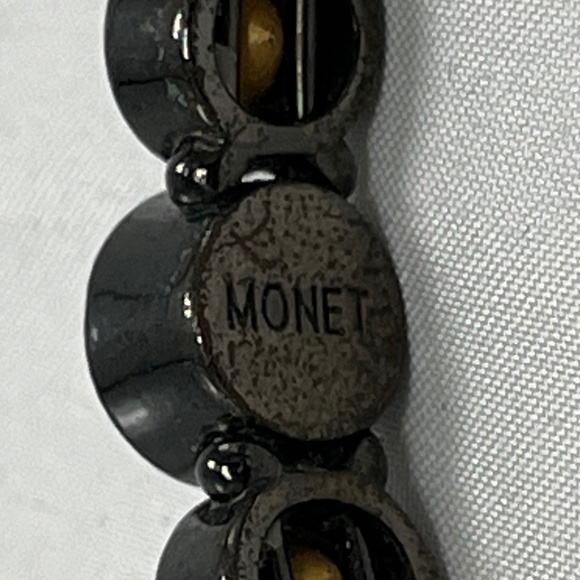Monet, Black Rhinestones, set in Black Metal, Open Bracelet./Clip earrings - Picture 2 of 13